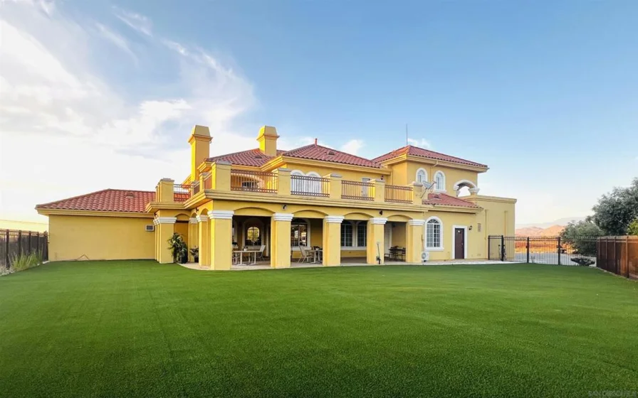 34083 Vino Way photo 5