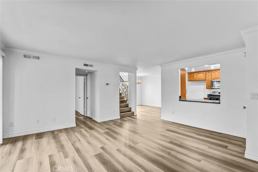 19620 Sherman Way #1 photo 8