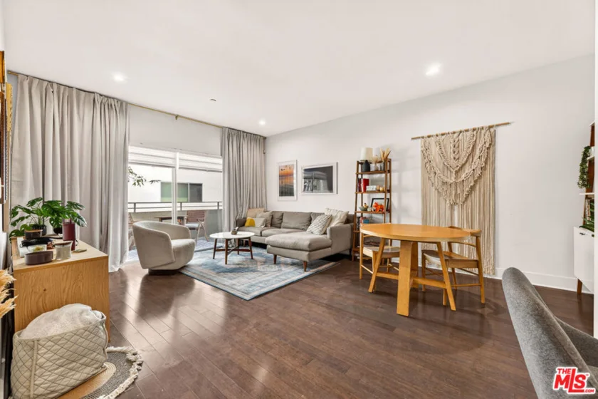 1700 Sawtelle Boulevard #208 photo 2