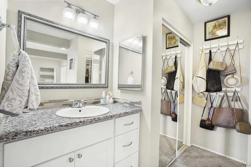 2311 Caringa Way photo 23