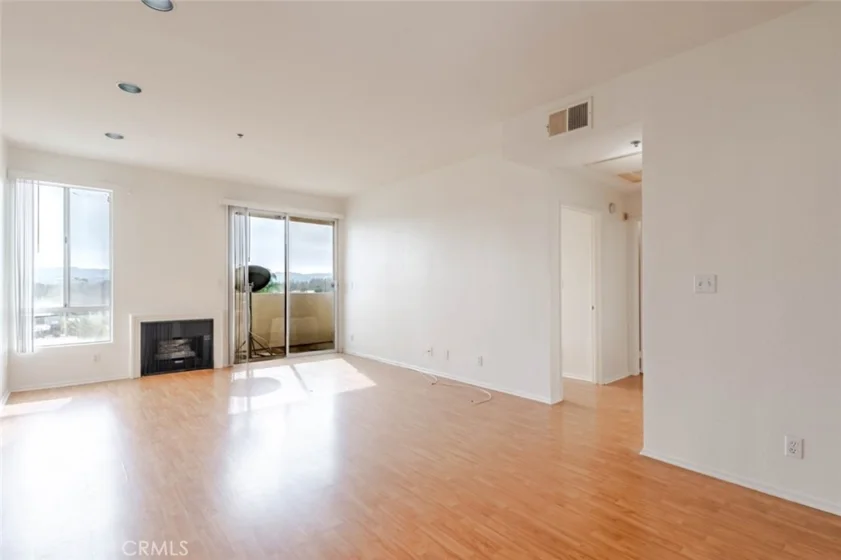19350 Sherman Way #210 photo 5