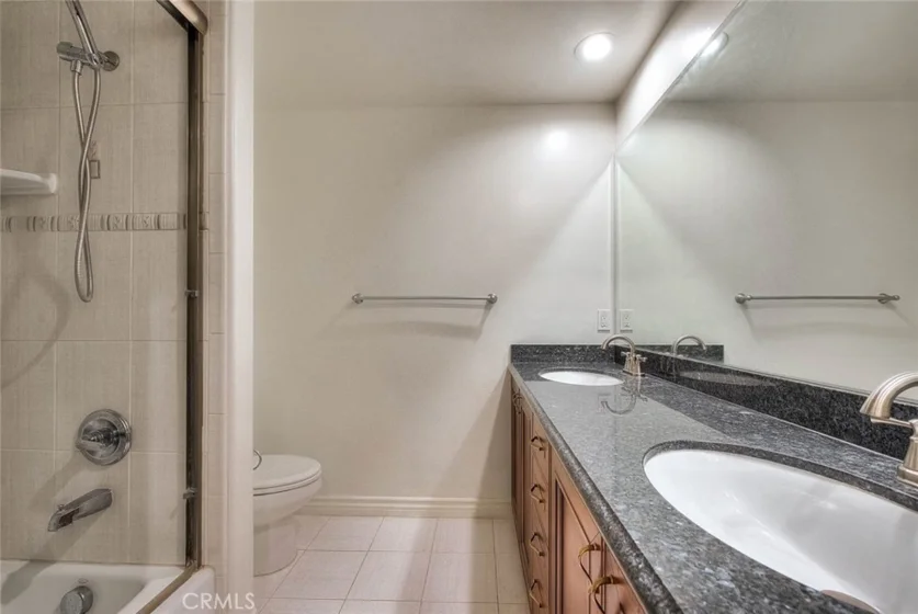572 E San Jose Avenue #104 photo 33