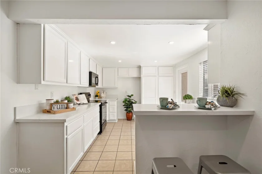 4902 Pearce photo 9