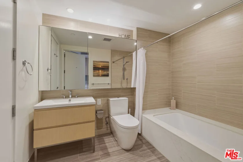 877 S Francisco Street #1220 photo 13
