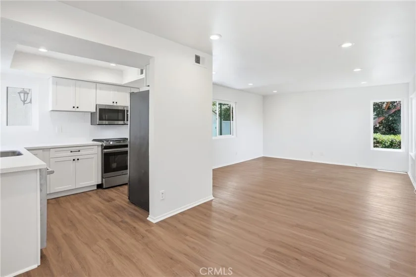29121 Via Cerrito photo 11