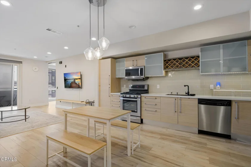 1234 Wilshire Boulevard #330 photo 9