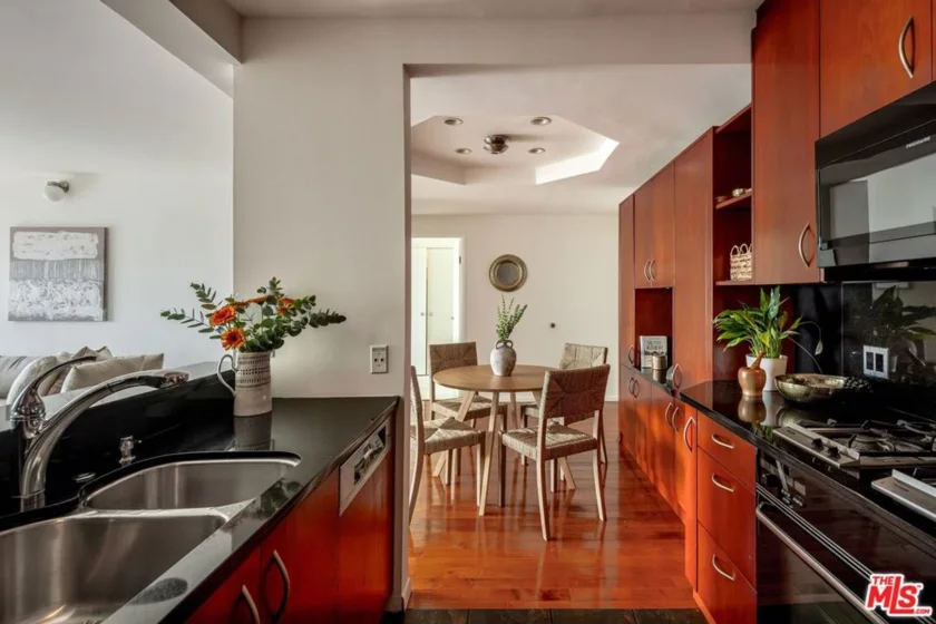 1230 Horn Avenue #728 photo 7