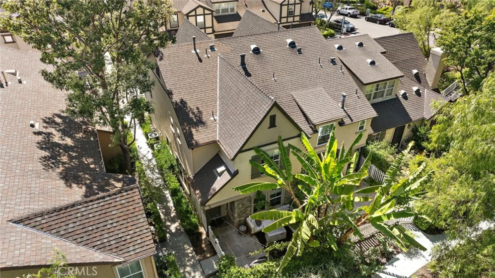 90 Three Vines Court photo 24