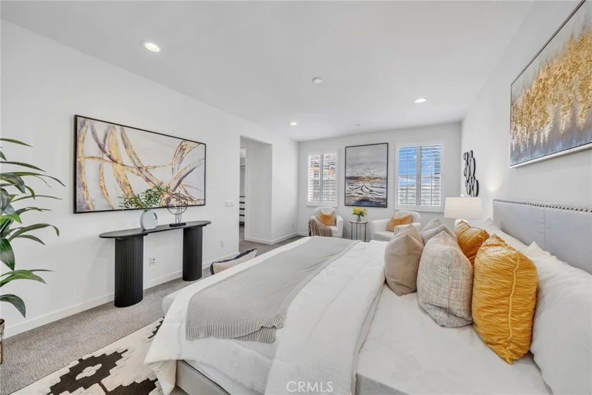 182 Finch photo 22