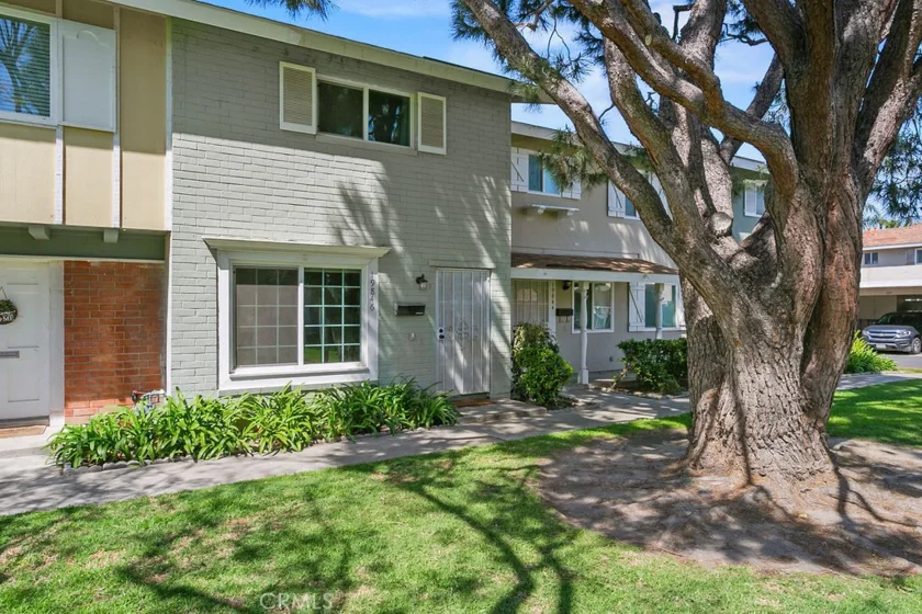 19846 Kingswood Lane photo 1