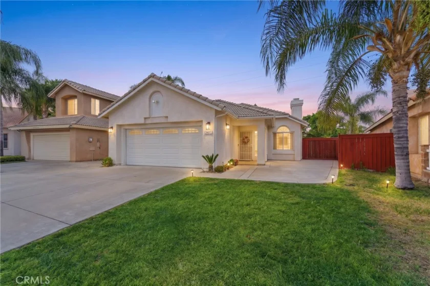 30025 Westlake Photo