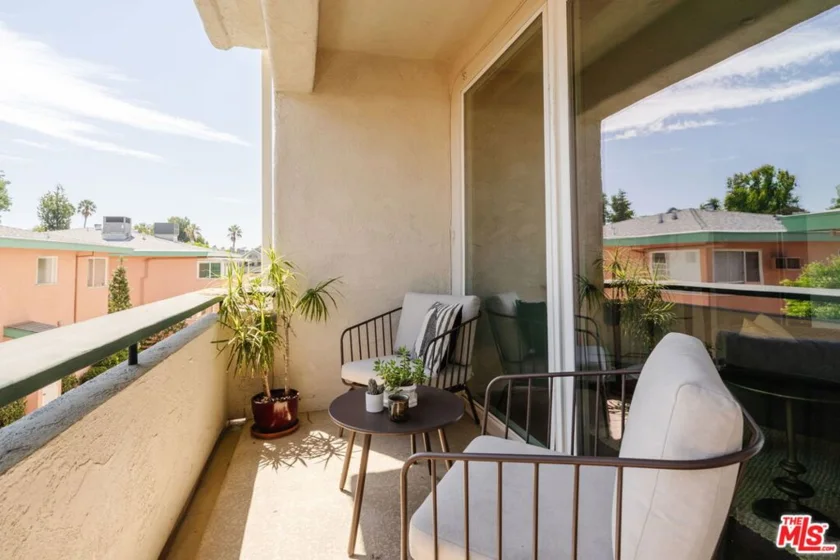 960 San Pasqual Street #203 photo 34