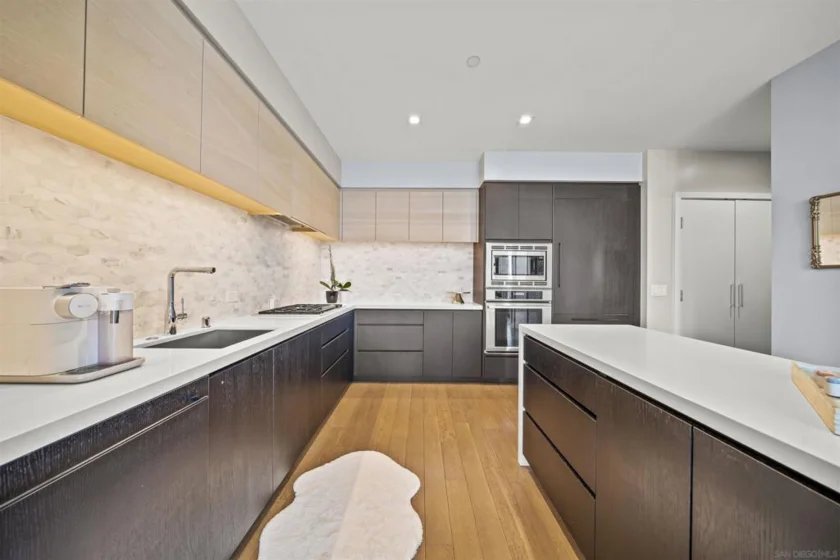 1388 Kettner Boulevard #2706 photo 24