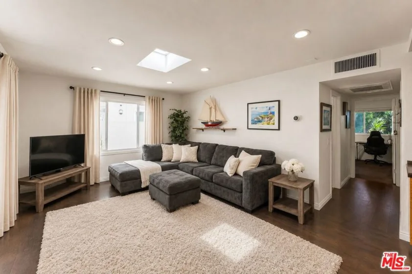 970 Palm Avenue #209 photo 6