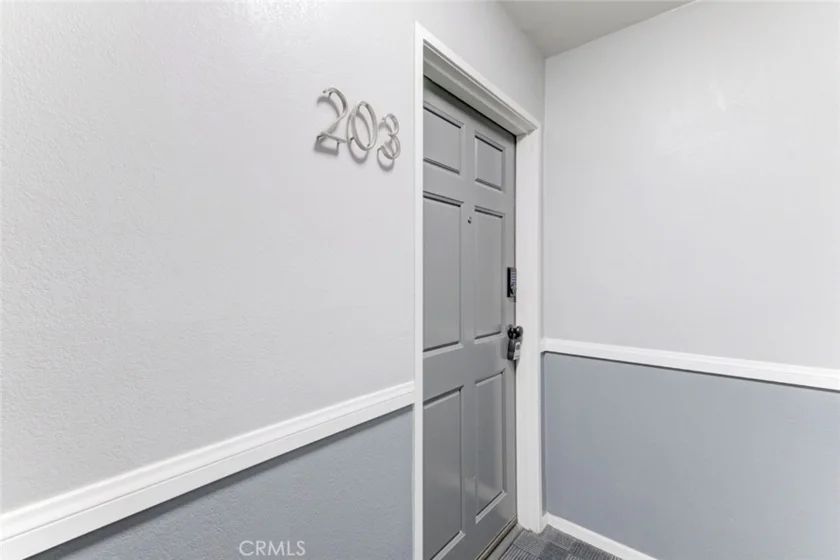 460 Oak Street #203 photo 24