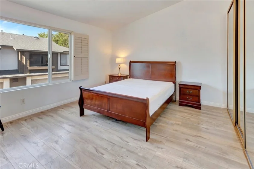 1364 N Schooner Lane #76 photo 13