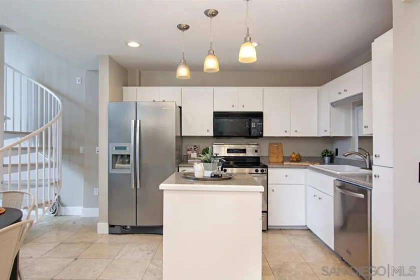 221 Island Avenue #105 photo 11