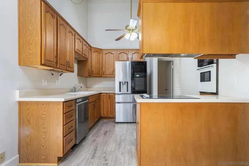 513 Shady Lane #B photo 15