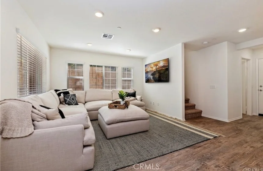 28415 Partridge #1203 photo 3