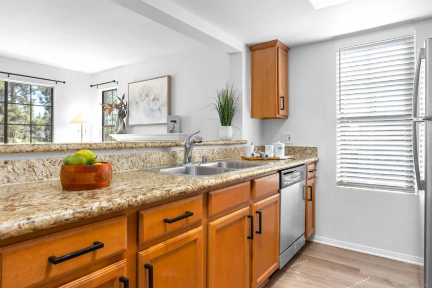 14978 Avenida Venusto #57 photo 6