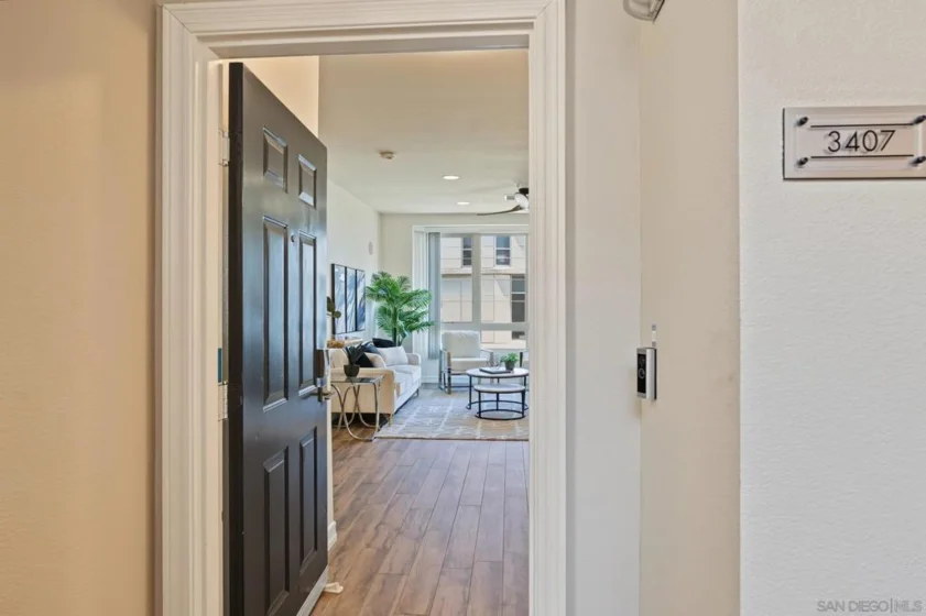 1465 C Street #3407 photo 3