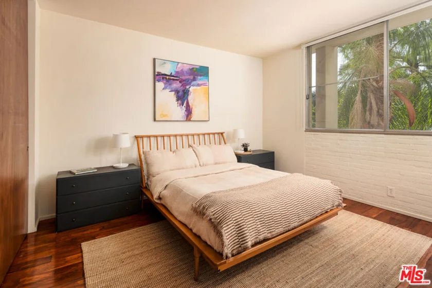 4455 Los Feliz Boulevard #207 photo 13
