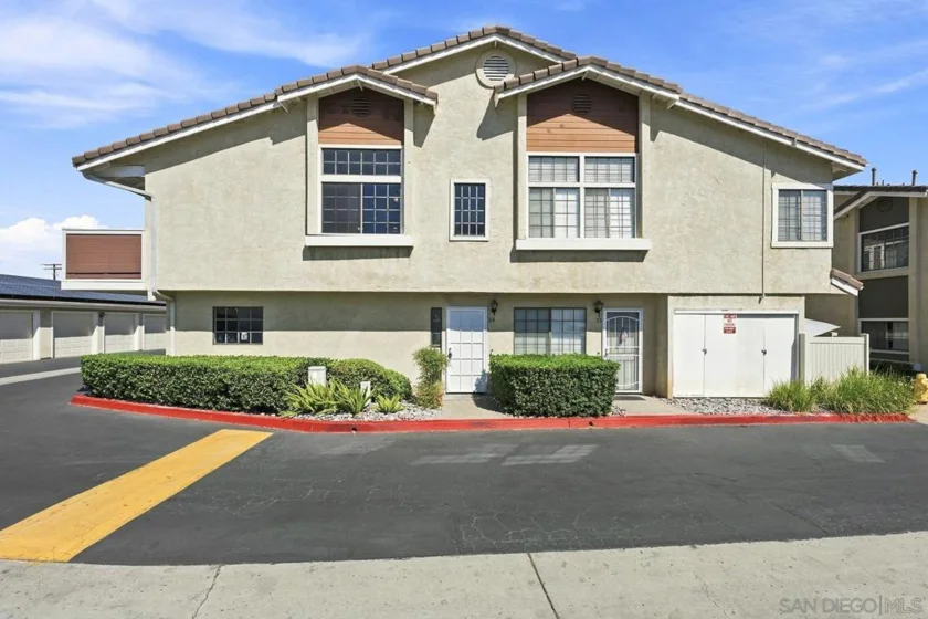 10150 Palm Glen Drive #34 photo 1