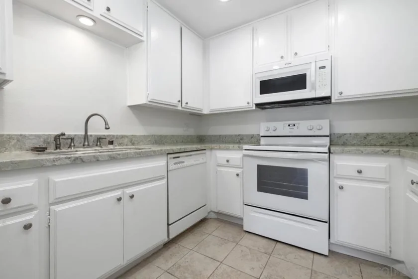 6747 Friars Road #126 photo 11