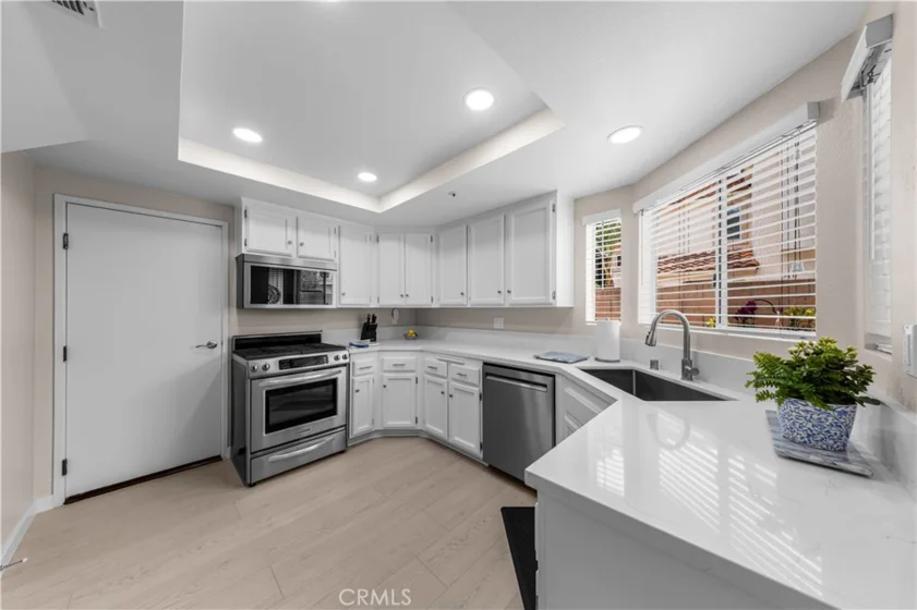2537 Orange Avenue #D photo 7