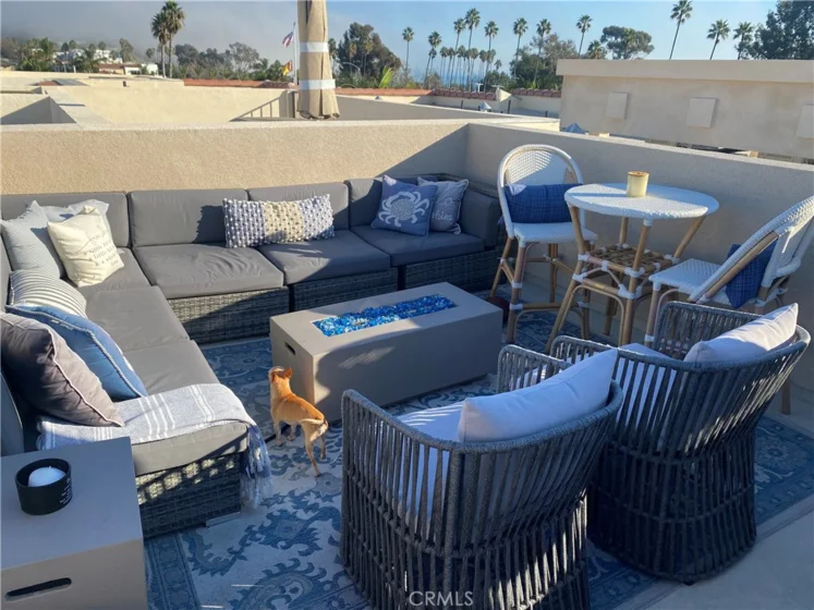 3090 Doheny photo 4