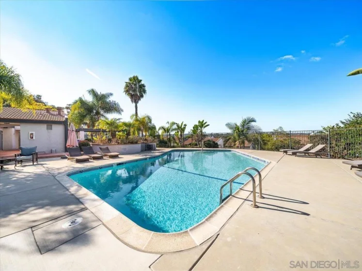 2431 La Costa Avenue #B photo 35