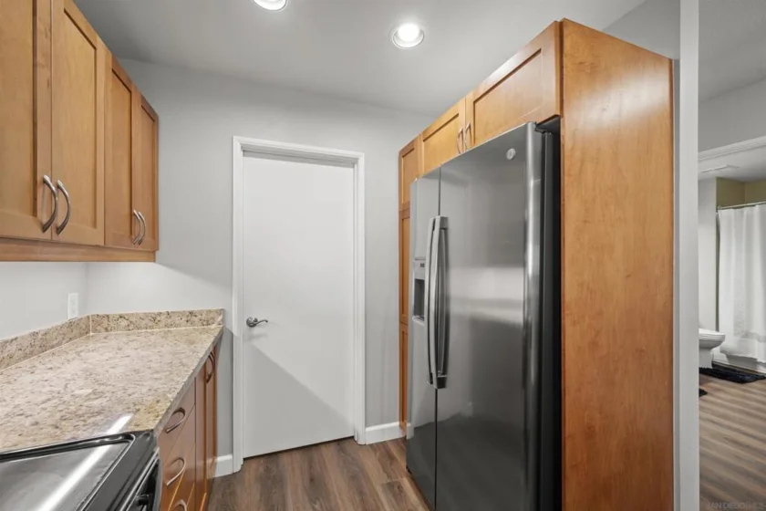 427 9th Avenue #504 photo 18