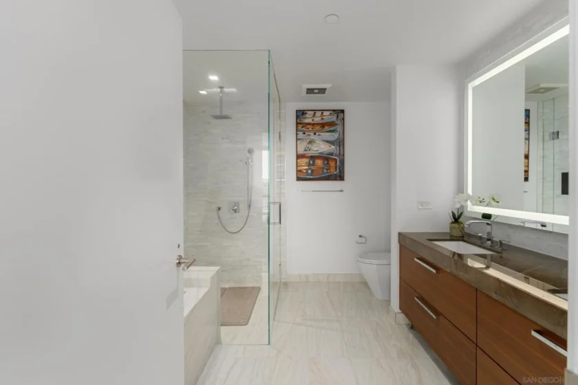 888 W E Street #2203 photo 14
