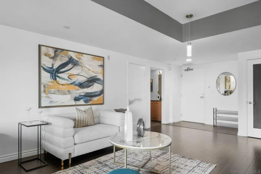 875 G Street #512 photo 4