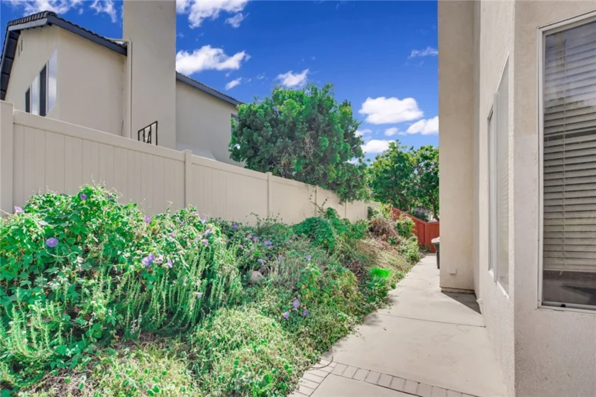 32904 Cinon Drive photo 53