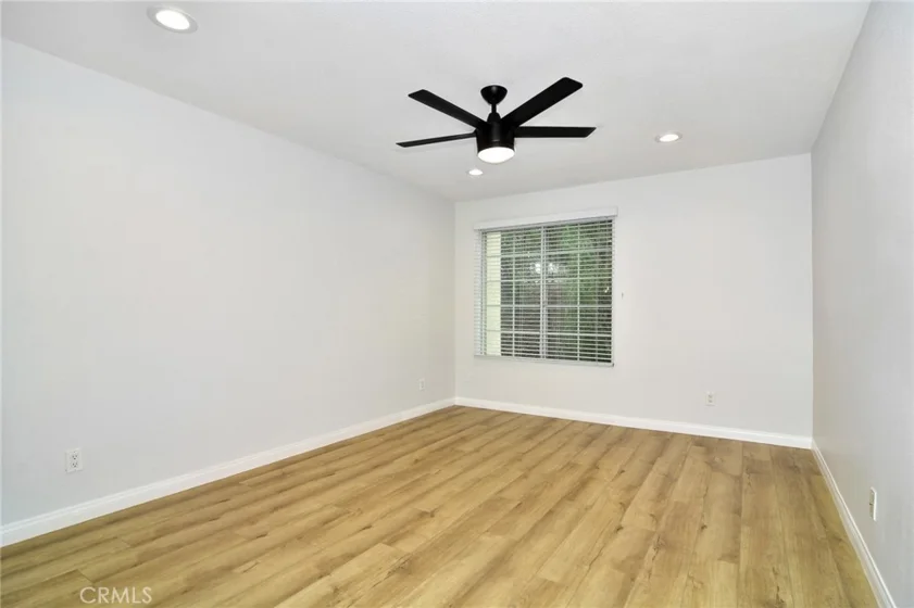 5515 Canoga Avenue #219 photo 10