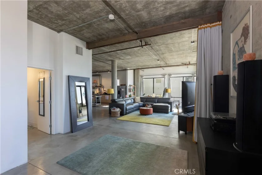 835 Locust Avenue #419 photo 34