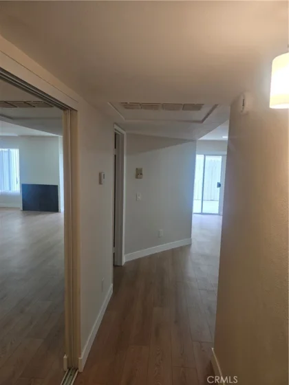 335 N Adams #106 photo 2
