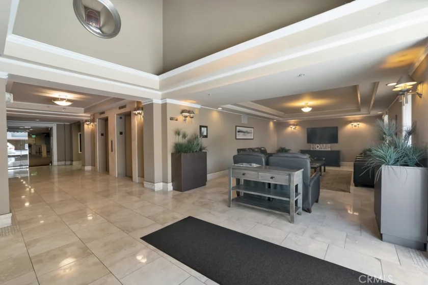 620 S Gramercy #338 photo 19