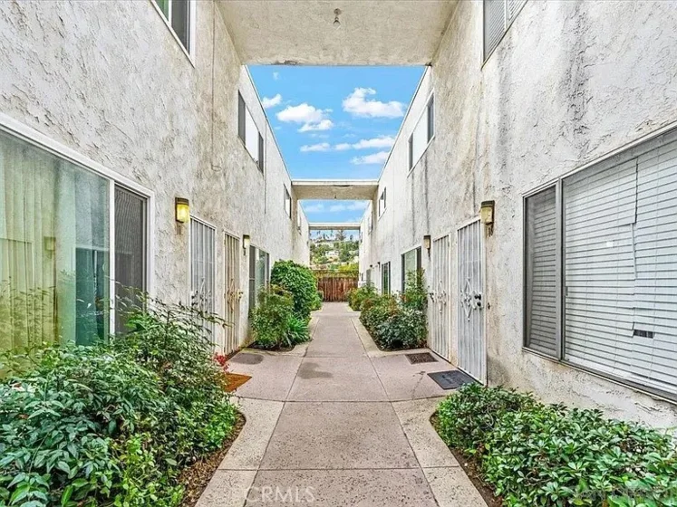 9034 Kenwood #10 photo 13