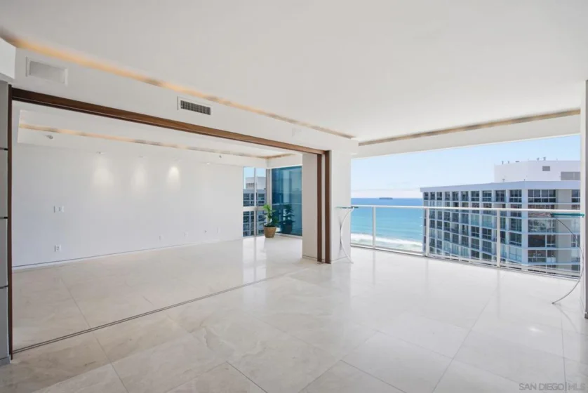 1710 Avenida Del Mundo #PH02 photo 19