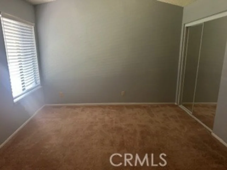5050 Canyon Crest photo 5