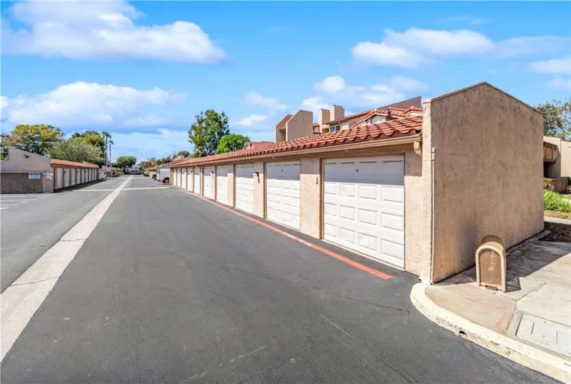 4861 Lago Drive #307 photo 9