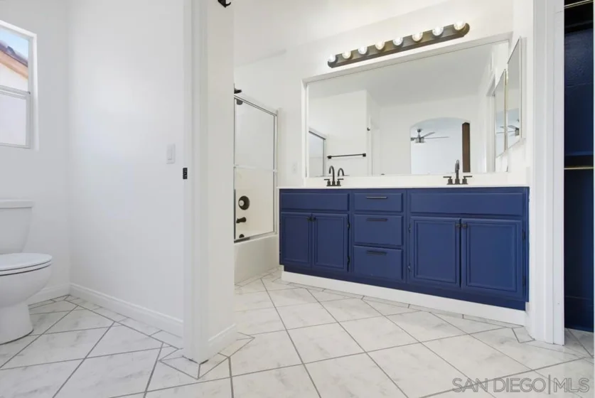 1228 La Vida Court photo 26