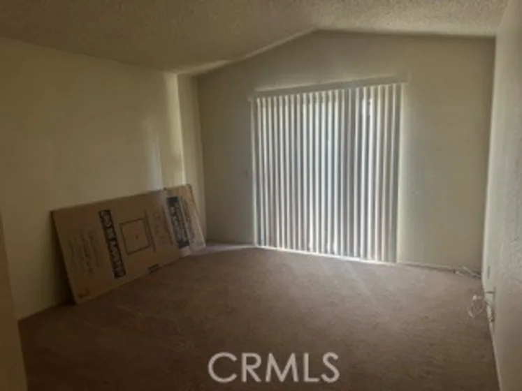 5050 Canyon Crest photo 9