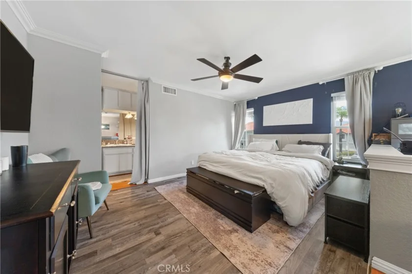 23345 La Crescenta photo 10