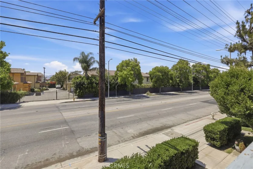 16717 Vanowen Street photo 18