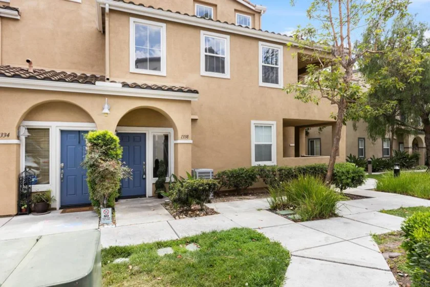 1338 Starry Way photo 2