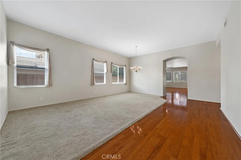 31166 Sunningdale Drive photo 4