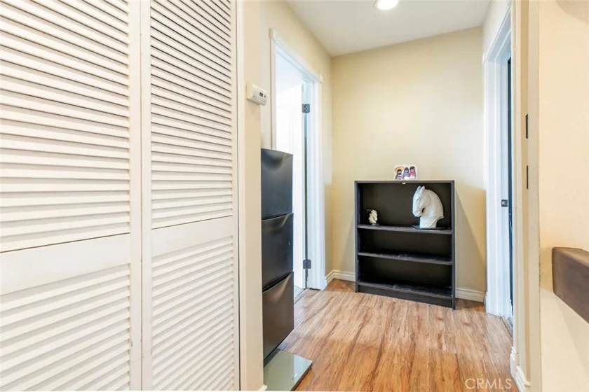 1340 Glenwood Road #4 photo 32